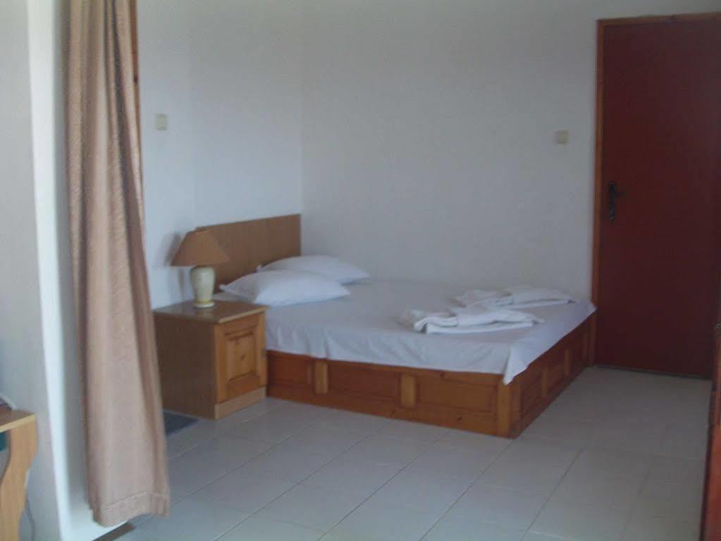 Ianakiev Guest House チェルノモレツ エクステリア 写真