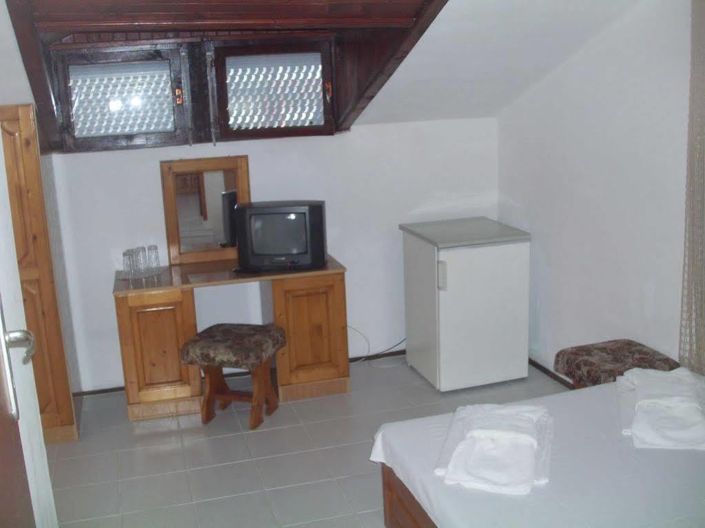 Ianakiev Guest House チェルノモレツ エクステリア 写真